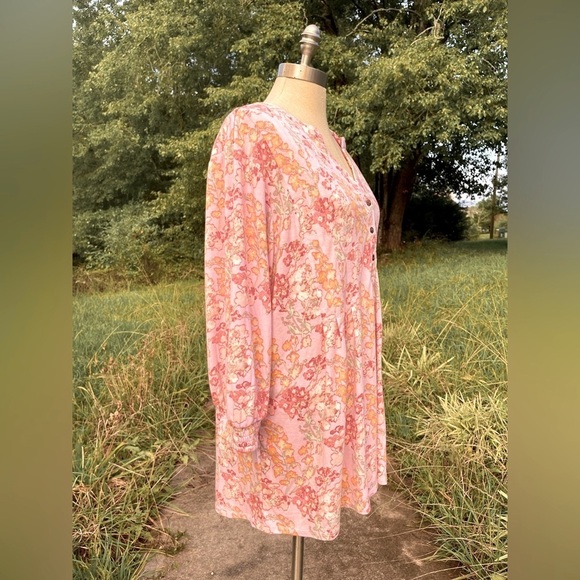 Wonderly Pink Floral Long Sleeve Dress - Picture 4 of 9